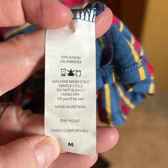 LuLaRoe Julia Straight Knee Length Striped Dress Size Medium NWT - Picture 5 of 6